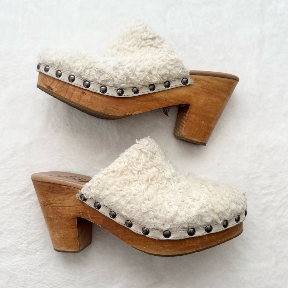 Free People Cream Sherpa Clogs with Wood Heel - Picture 8 of 13